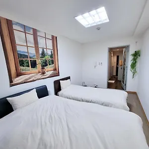  Apartamento 네코하우스 난바점