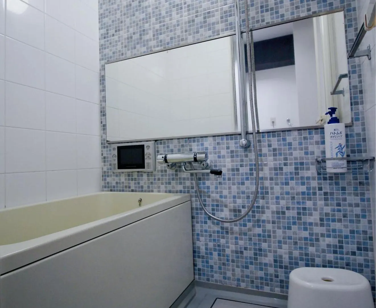 Apartamento Hotel Aaron通天東 Osaka